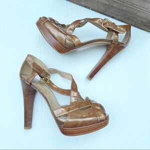 Stuart Weitzman- NEW Platform Leather Heels Size 7